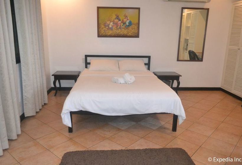 فندق Apartelle Royal