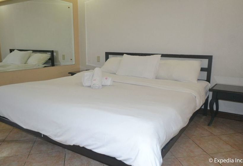 فندق Apartelle Royal