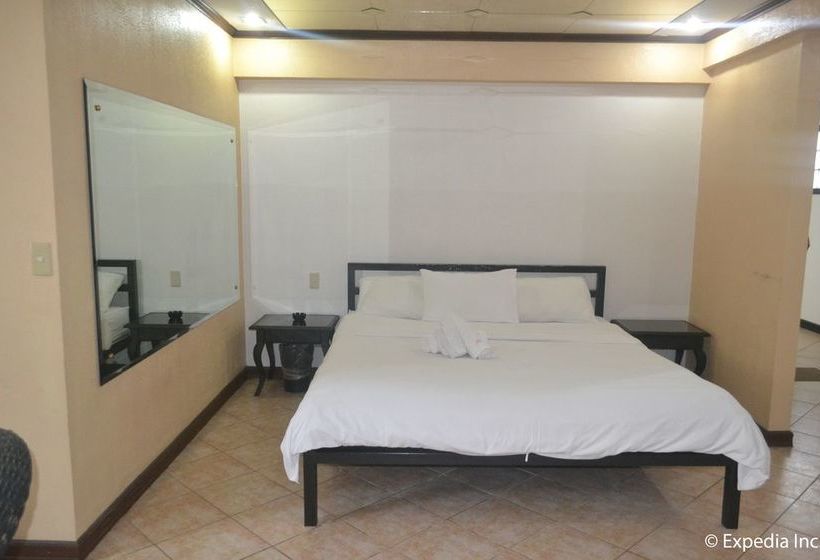 فندق Apartelle Royal