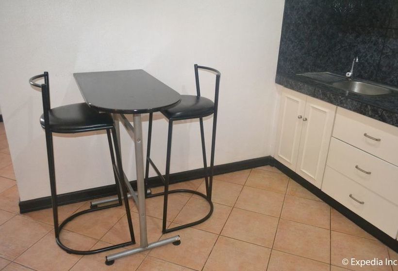 فندق Apartelle Royal