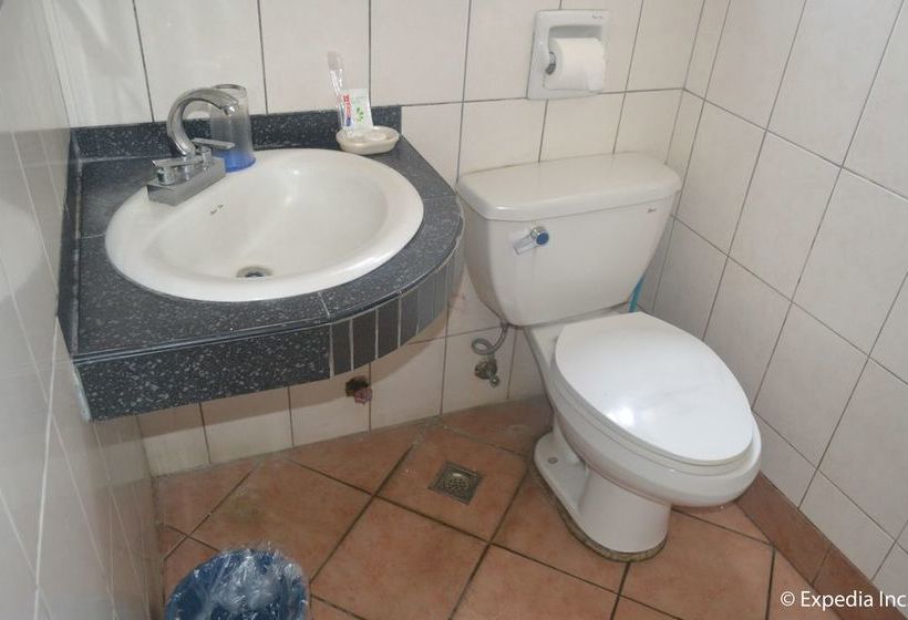 فندق Apartelle Royal