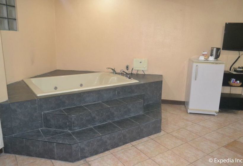 فندق Apartelle Royal