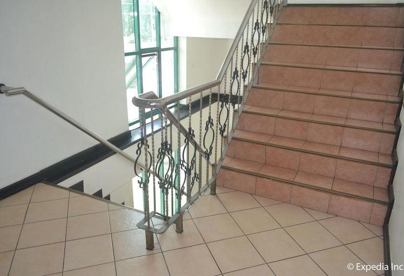 فندق Apartelle Royal