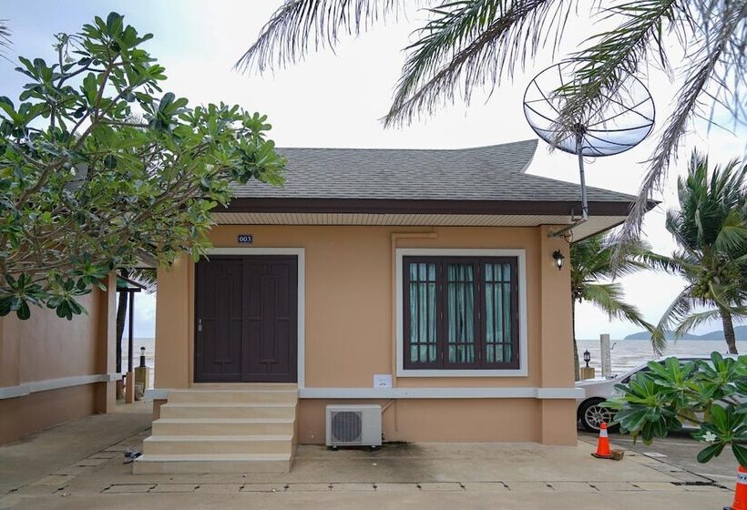 فندق Baan Faa Talaychan Resort