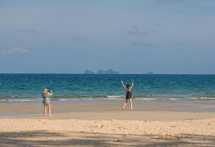 בית מלון כפרי Baan Talay   Thungwualaen