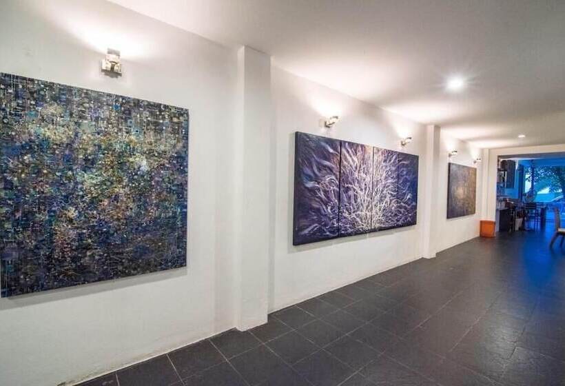 בית מלון כפרי Baan Talay   Thungwualaen