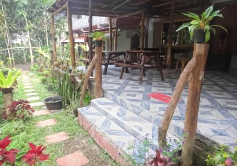 בית מלון כפרי Balitrekk Boutique