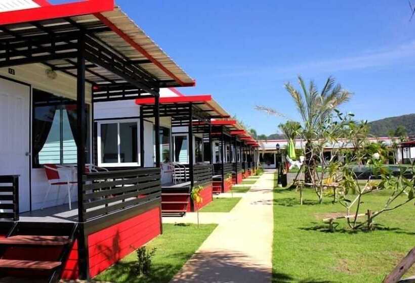 בית מלון כפרי Cape Go Resort