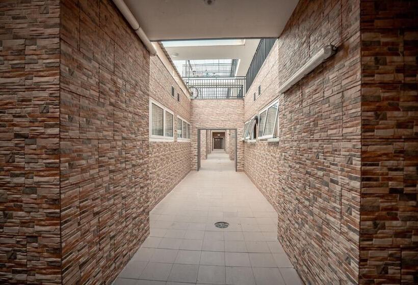 Отель Citylights