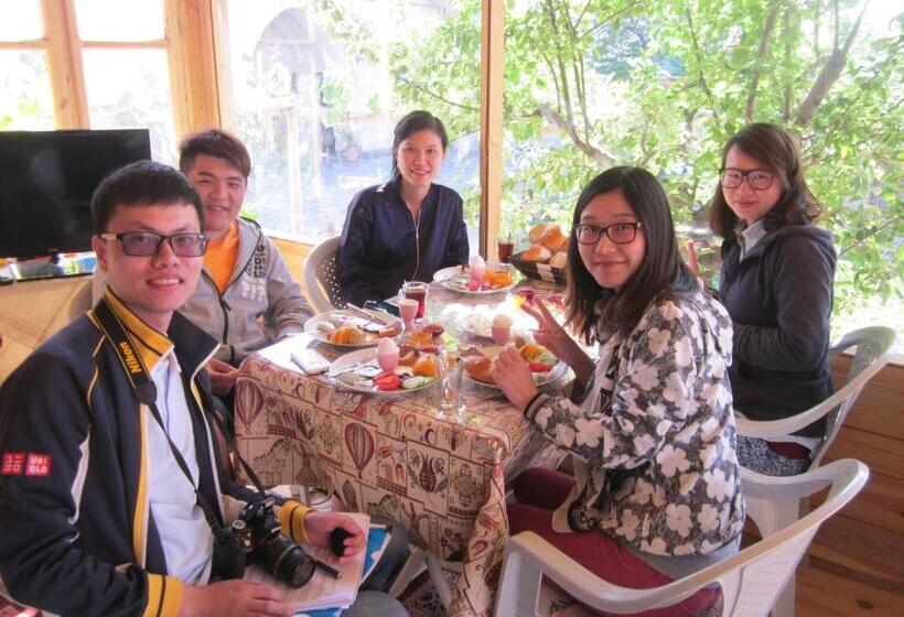 酒店 Falcon Cave Suites