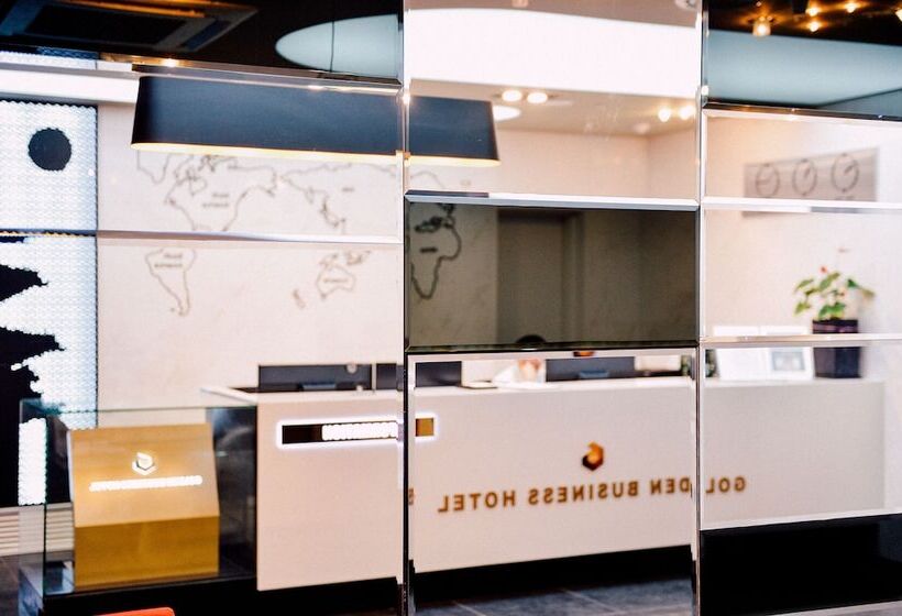 호텔 Golden Business