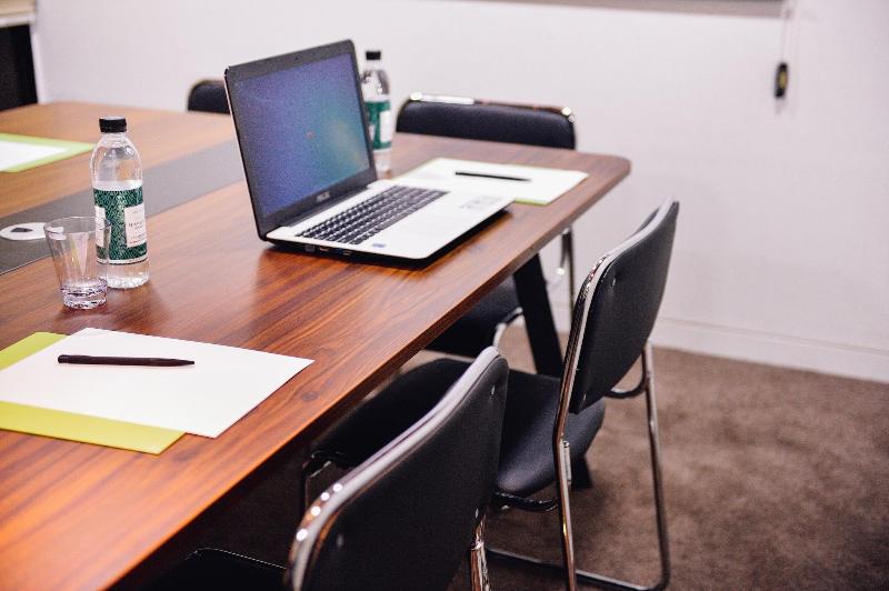 호텔 Golden Business