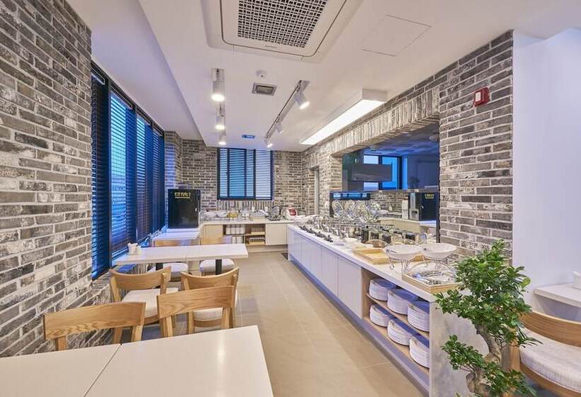 فندق Gwangju Madrid