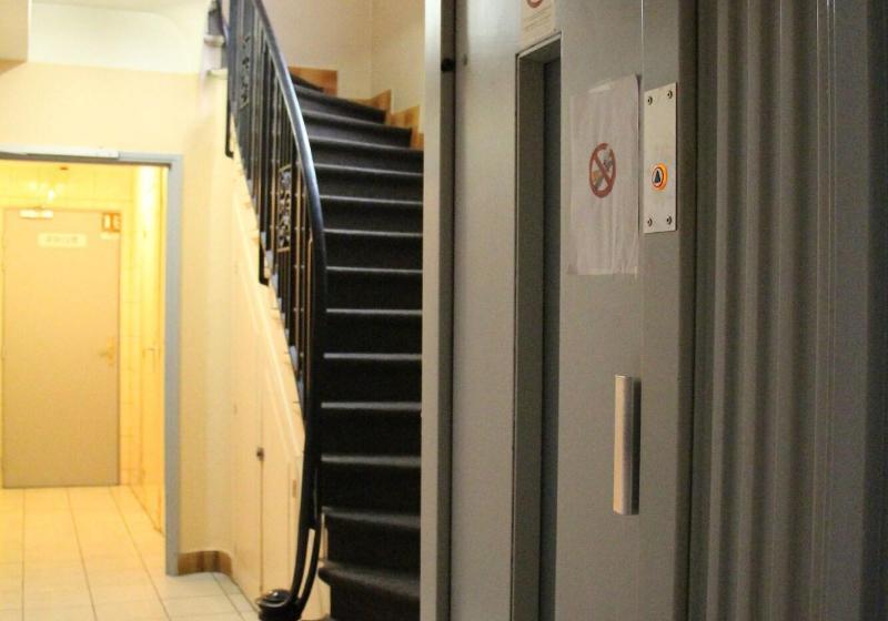 ホテル Hôtel De La Comète