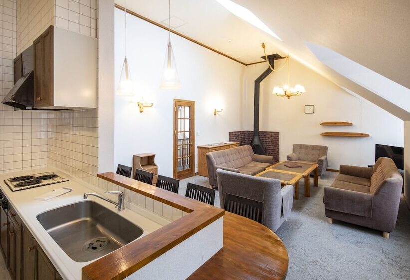 בית מלון כפרי The Heritage