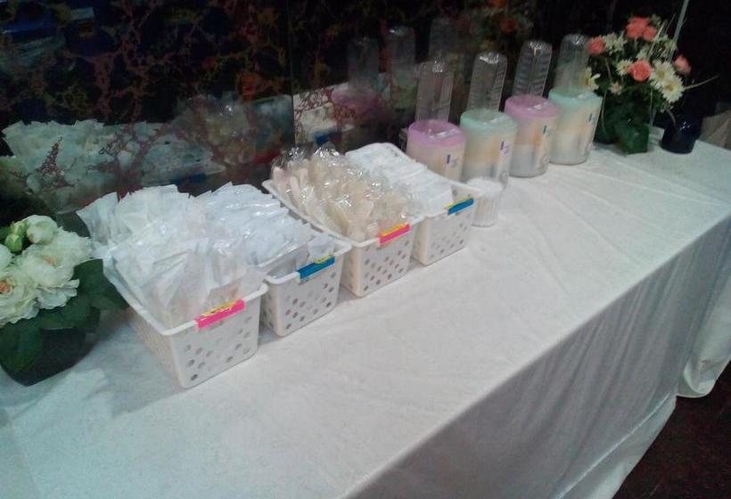 Отель Matsuyama Hills Katsuyama Higashiten