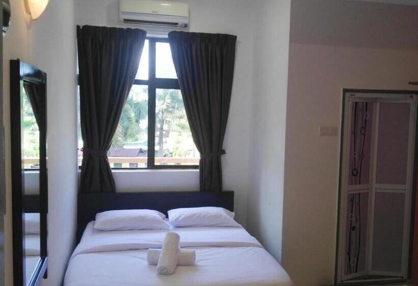 בית מלון כפרי Max Ferringhi