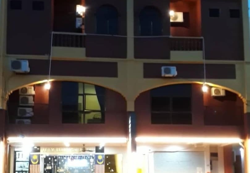 בית מלון כפרי Max Ferringhi