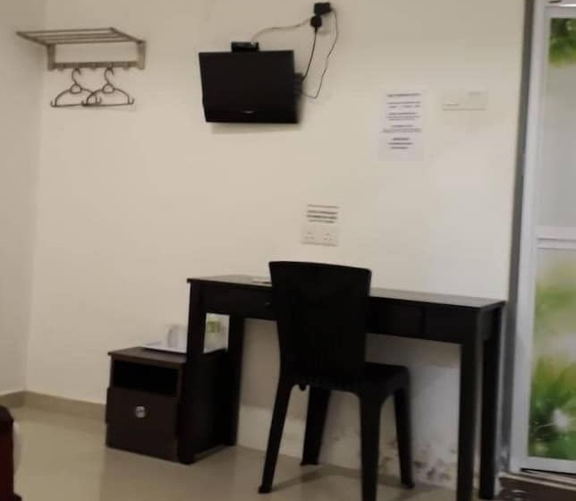 בית מלון כפרי Max Ferringhi