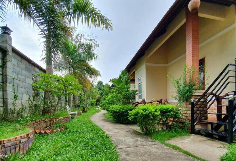 هتل Mayfair Valley