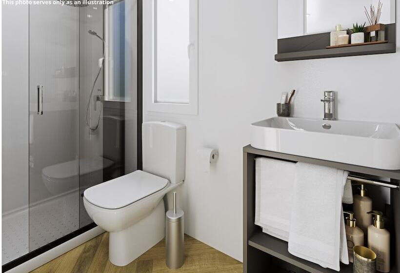 هتل Mobile Homes Camp Galeb