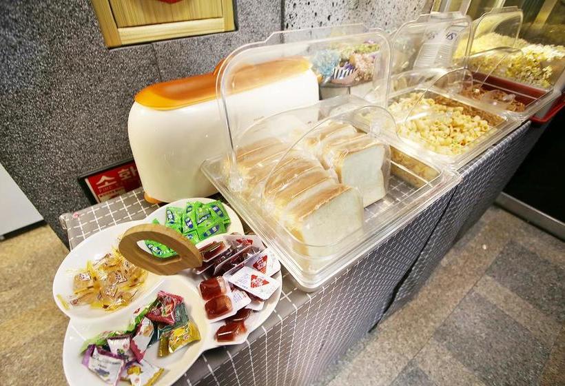 酒店 Chuncheon  Mong