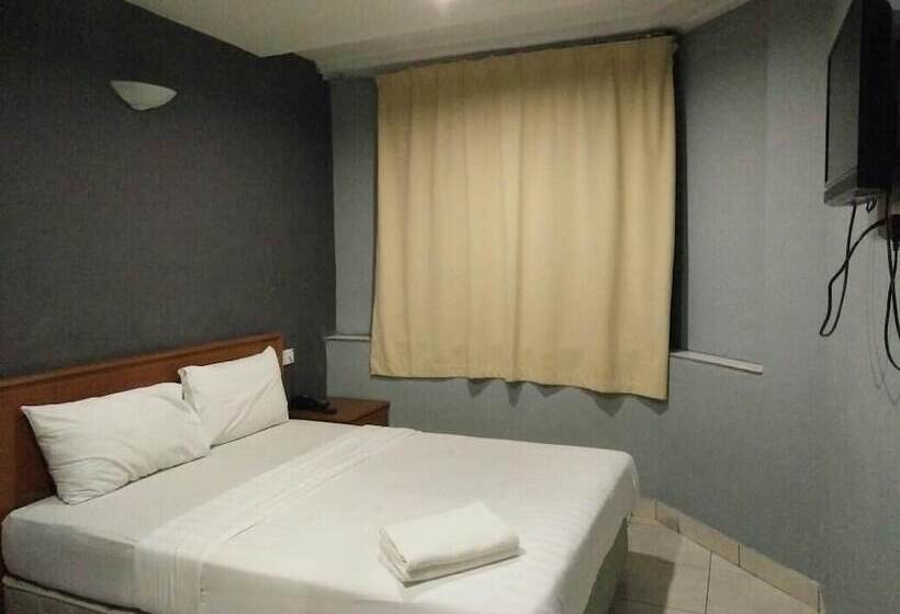 One Hotel Sadong Jaya