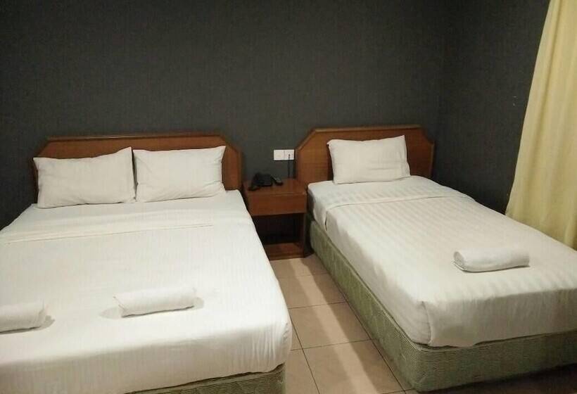 One Hotel Sadong Jaya