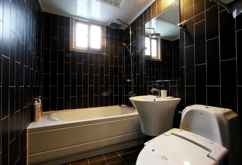 Hotel Dajeon Jungni Page