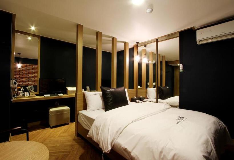 Hotel Dajeon Jungni Page