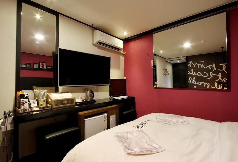 Hotel Dajeon Jungni Page