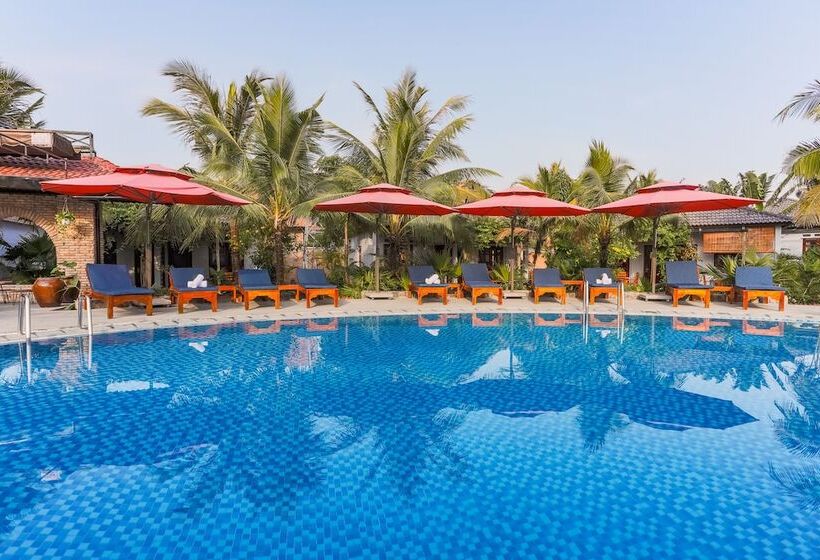 هتل Palm Hill Resort Phu Quoc