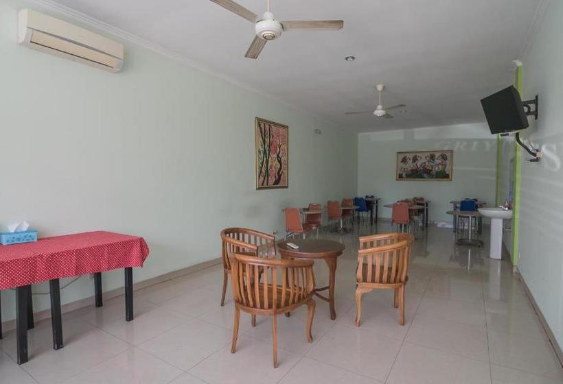 酒店 Reddoorz At Gatot Subroto Lampung