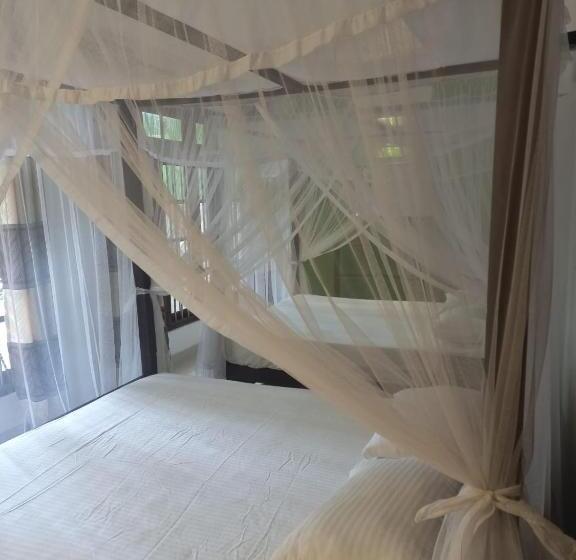 酒店 Sea Breeze Guest House