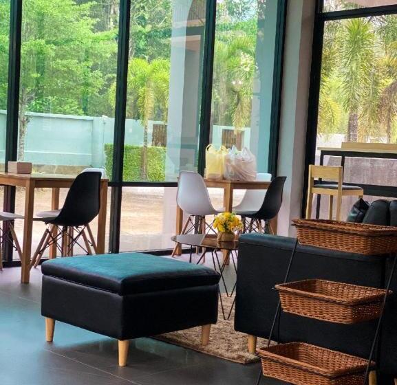 בית מלון כפרי Seree Grand Resort