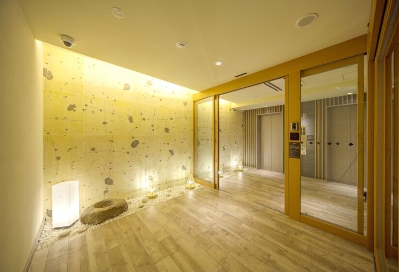 בית מלון כפרי Sotetsu Fresa Inn Kyotoshijokarasuma