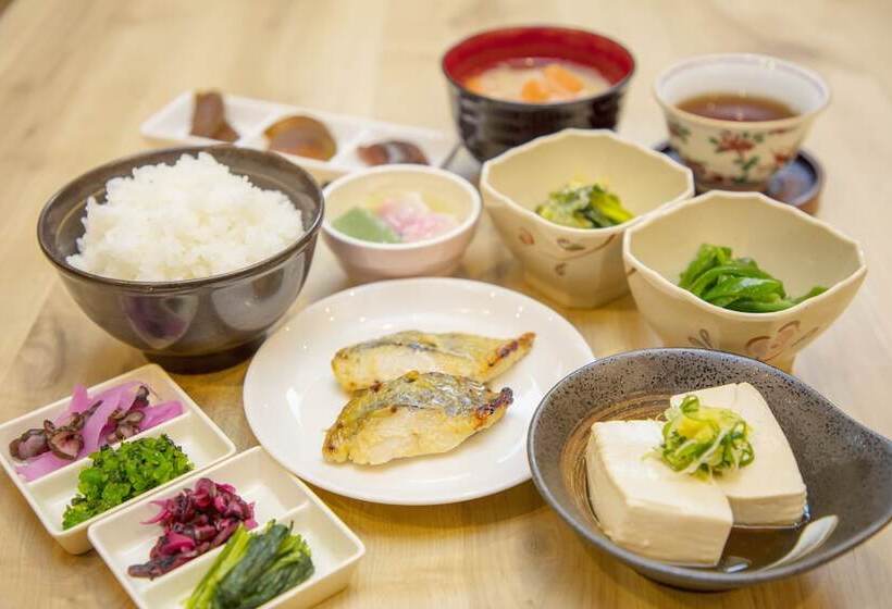 בית מלון כפרי Sotetsu Fresa Inn Kyotoshijokarasuma