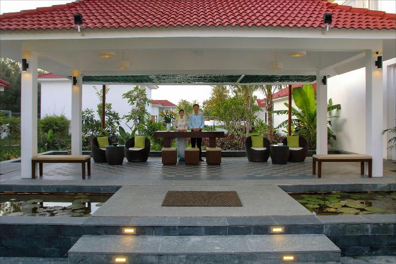 هتل Tam Thanh Beach Resort & Spa
