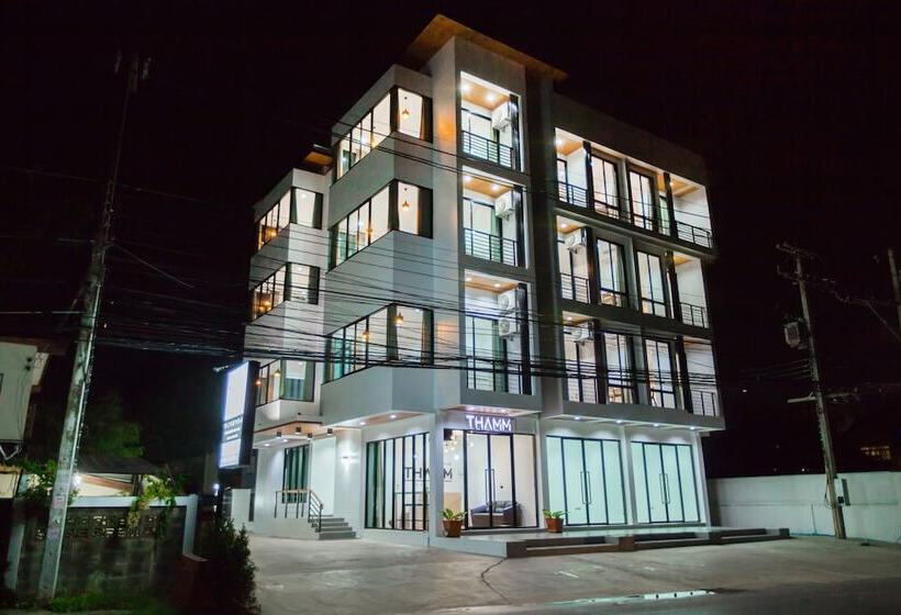 ホテル Thamm Residence