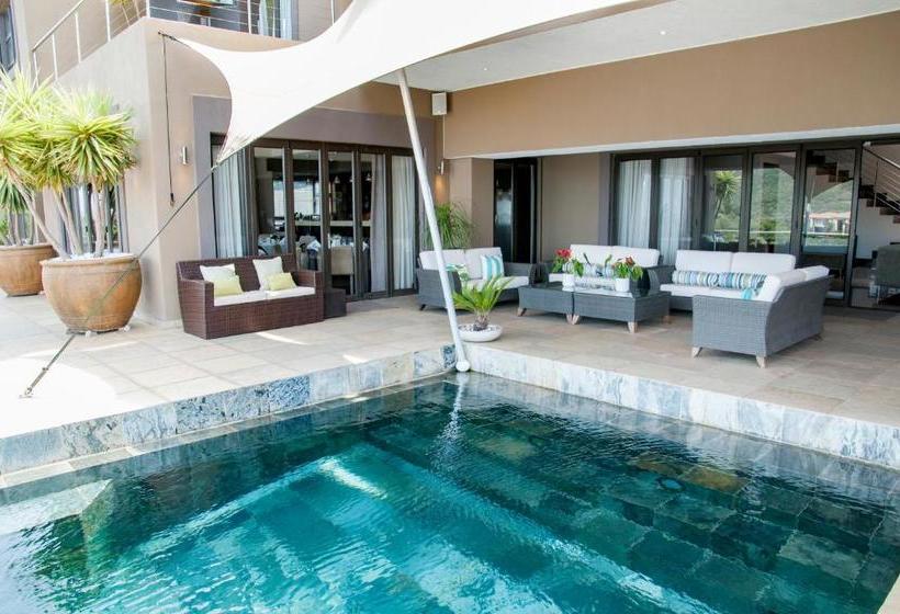 هتل The Mount Knysna