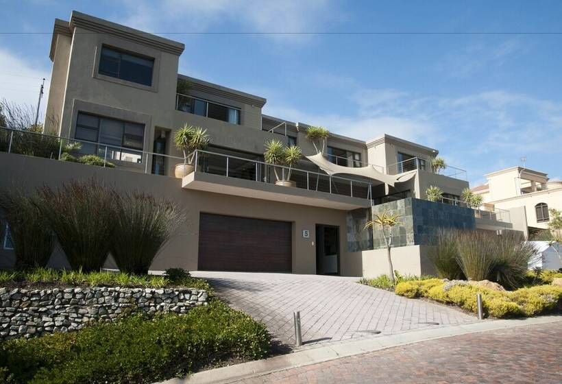 هتل The Mount Knysna