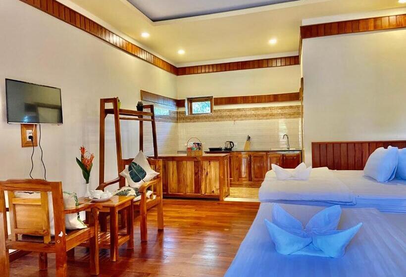 هتل Villa Lien Tho