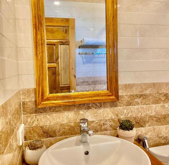 هتل Villa Lien Tho