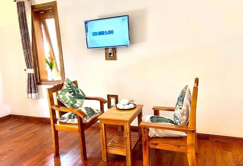 هتل Villa Lien Tho