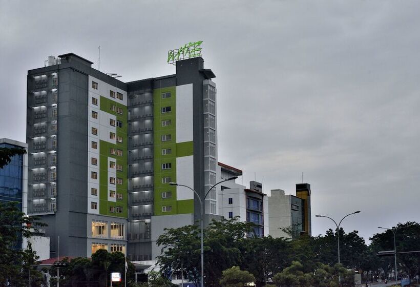 Whiz Hotel Sudirman Pekanbaru