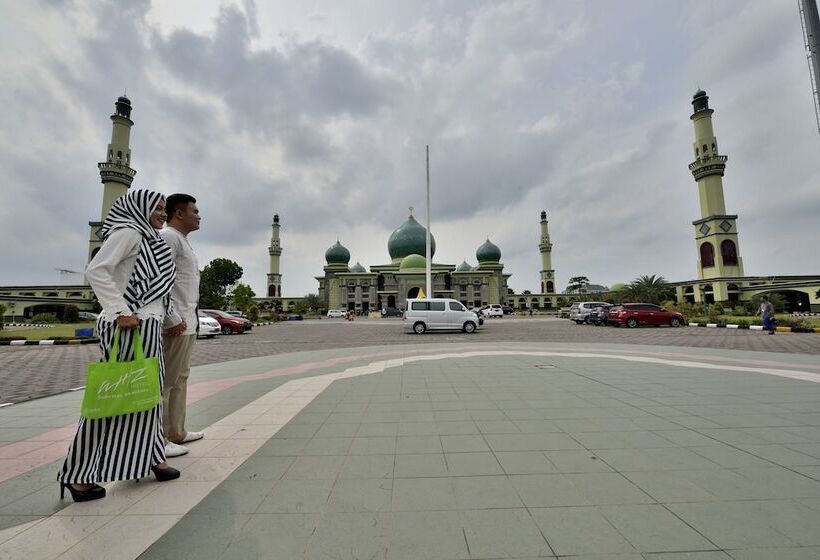 Whiz Hotel Sudirman Pekanbaru