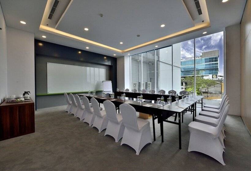 Whiz Hotel Sudirman Pekanbaru