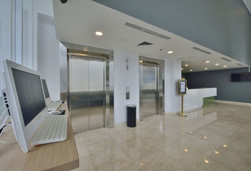 Whiz Hotel Sudirman Pekanbaru