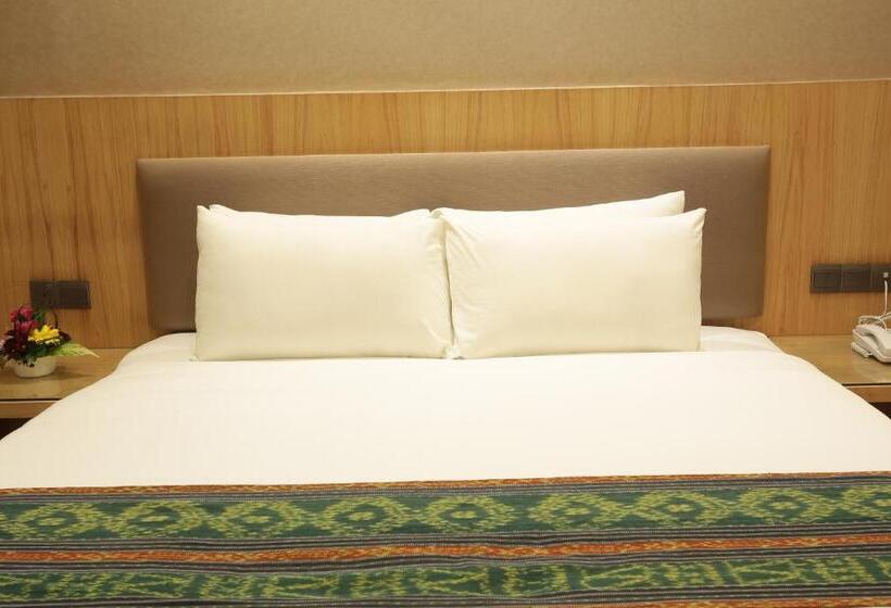 Imperial Riverbank Hotel Kuching