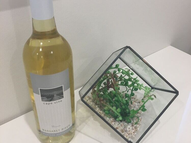 Ivy Units Glen Waverley